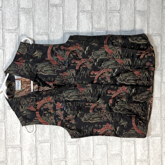 Chico's Silk Blend Black Red Asian Inspired Button Up Vest size 1 Medium - Picture 1 of 5